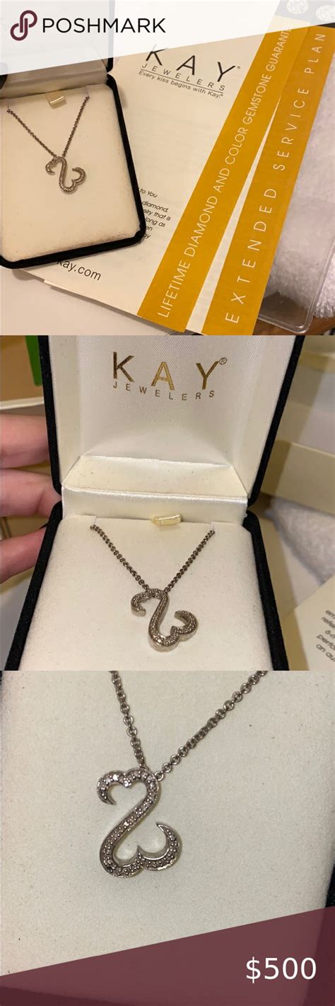 is kay jewelers open today.